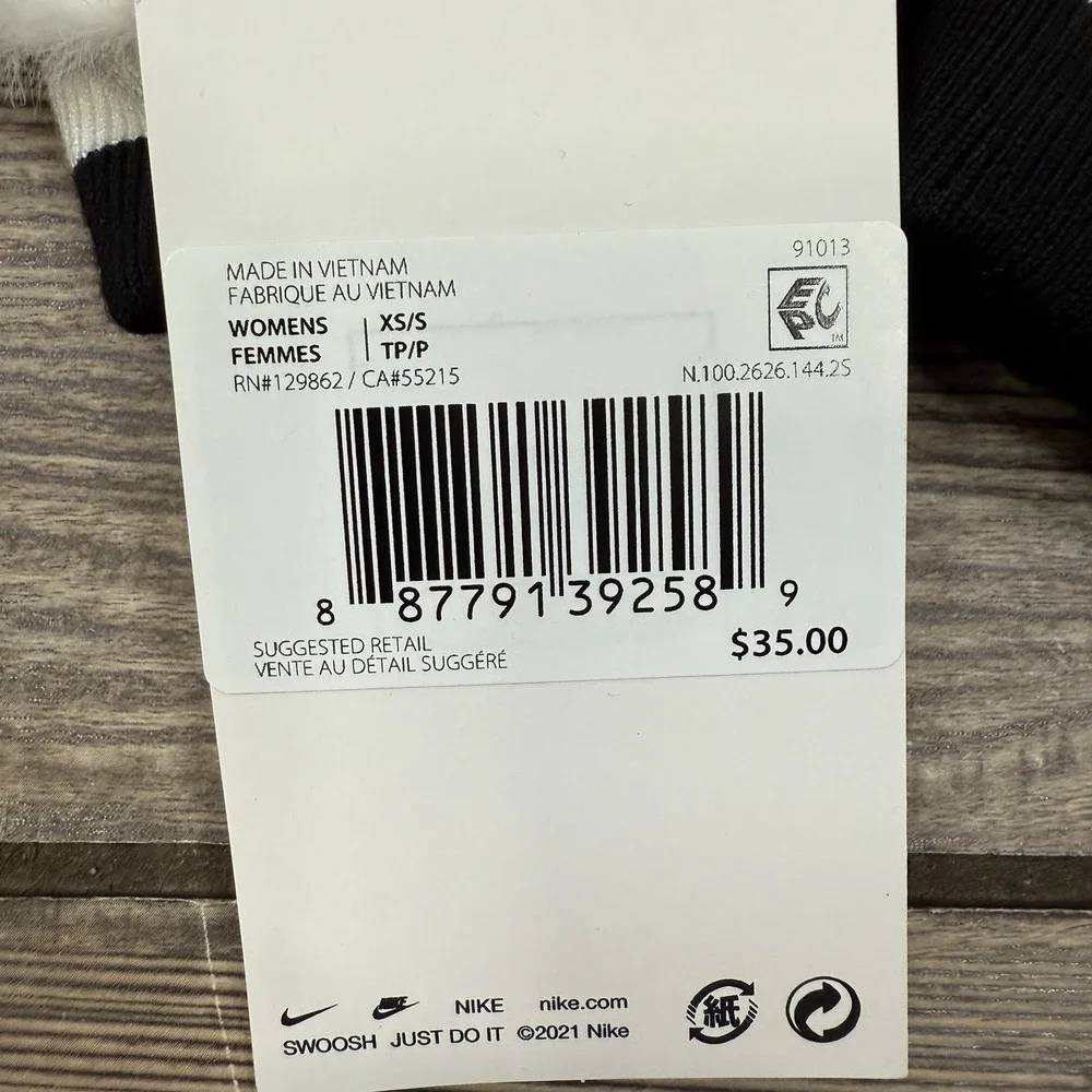 Nike Women's Faux Fur Warm Mittens Glove Size‎ XS/S White Black Furry NEW